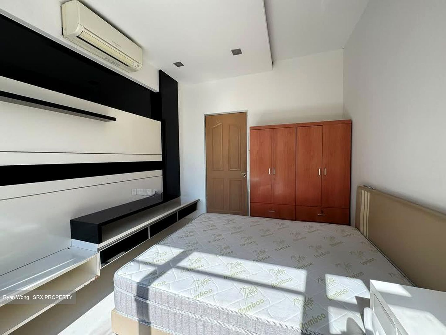 Atrium Residences (D14), Apartment #596343231